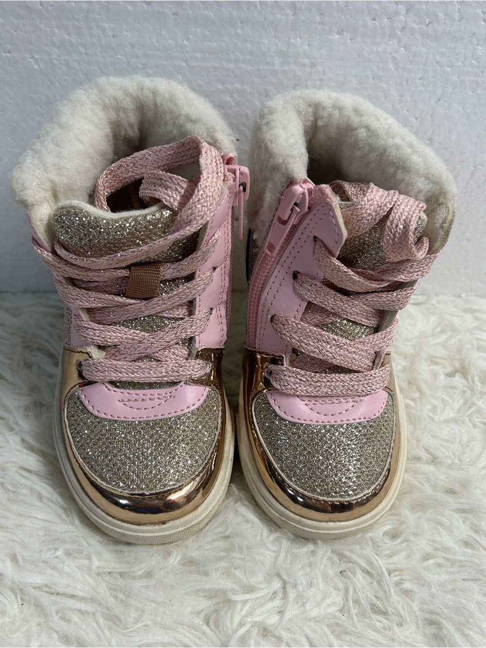 OshKosh B'gosh Pink Glitter Zip-Front Snow Boots with Gold Accents